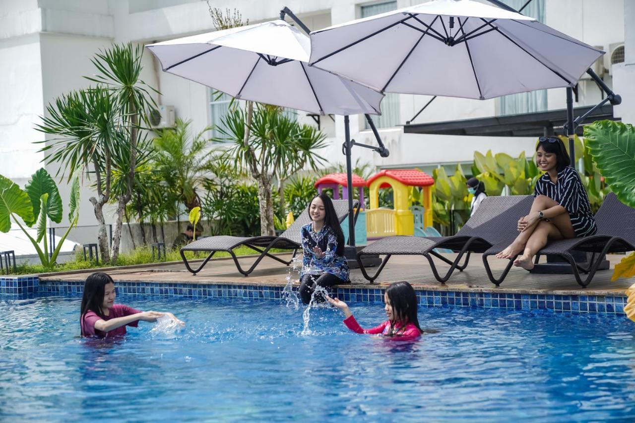 Luminor Hotel Purwokerto By Wh Dış mekan fotoğraf