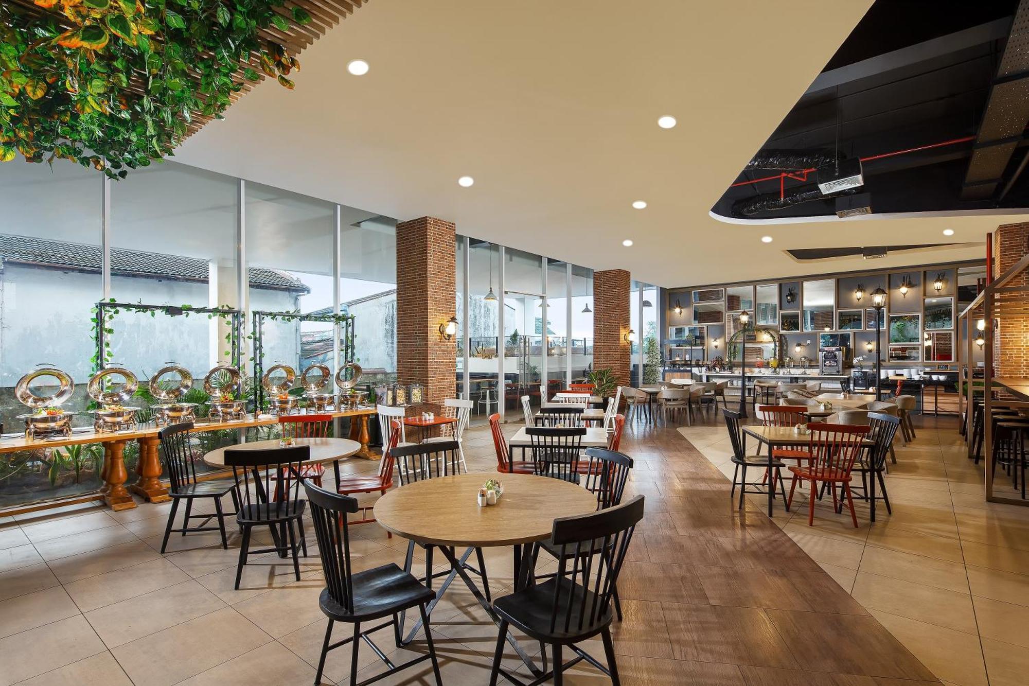 Luminor Hotel Purwokerto By Wh Dış mekan fotoğraf